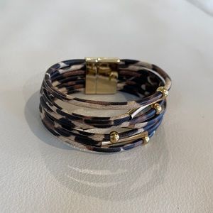 Animal print bracelet